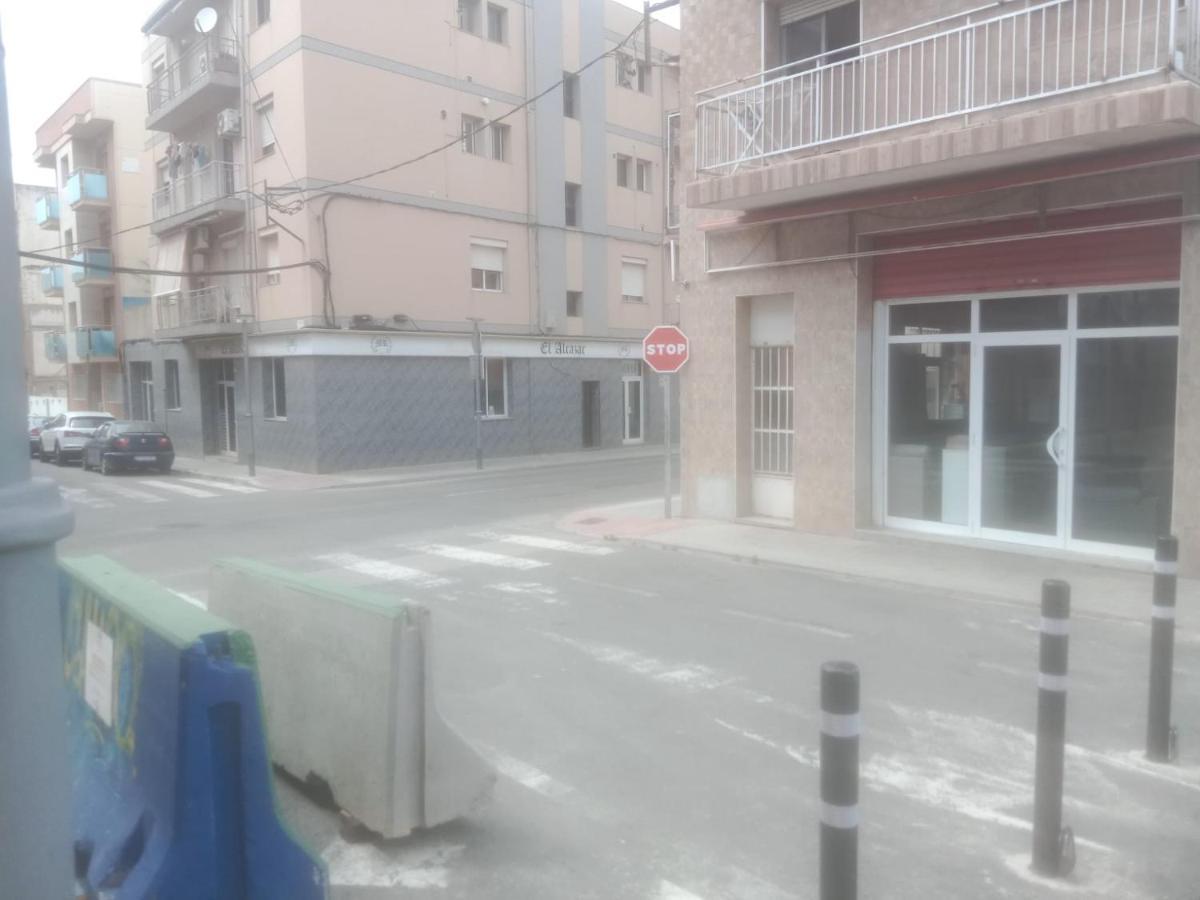 Habitacion Privada Tarragona Con Cocina Salon Y Terraza Piso Compartido Exterior foto