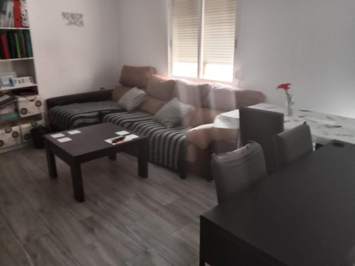 Habitacion Privada Tarragona Con Cocina Salon Y Terraza Piso Compartido Exterior foto