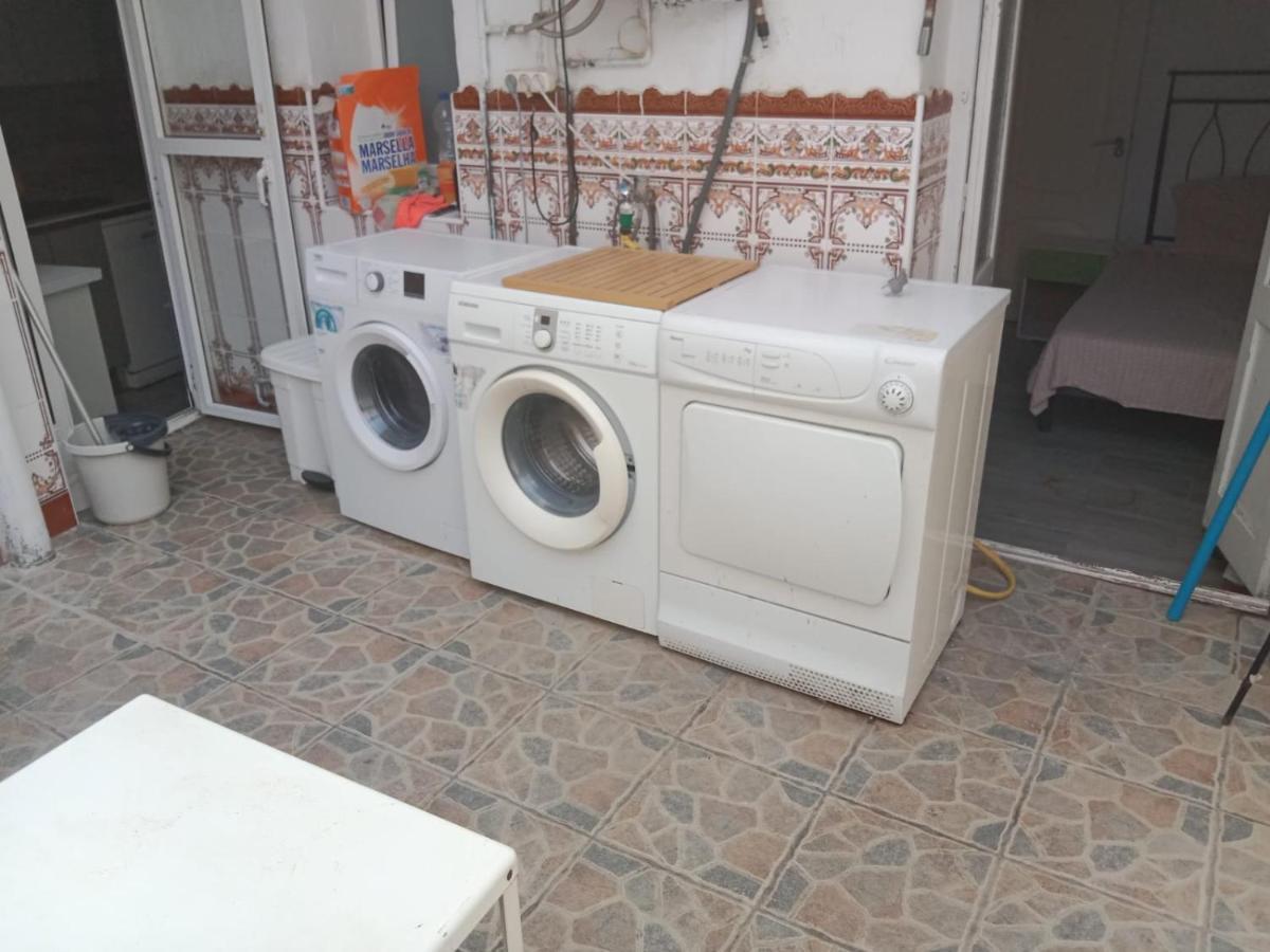 Habitacion Privada Tarragona Con Cocina Salon Y Terraza Piso Compartido Exterior foto